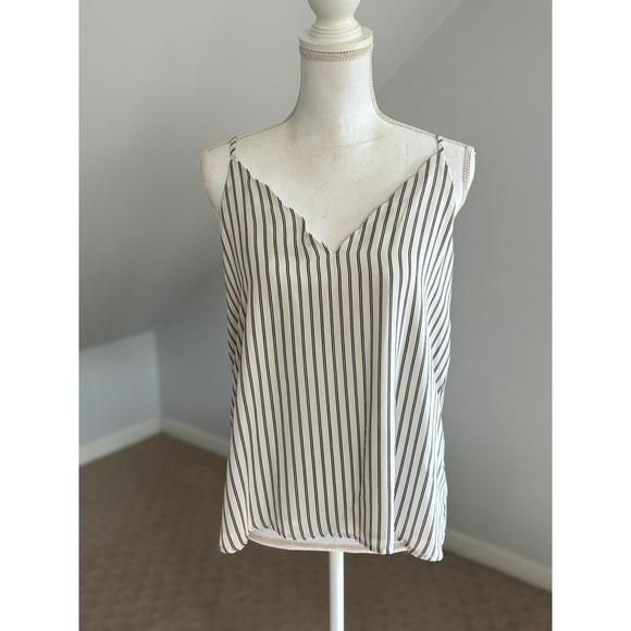 Socialite Striped Cami Top V-Neck Sleeveless Casual Blouse Size M‎ - Picture 1 of 4